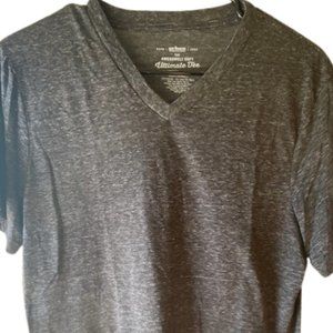 Men's Urban Pipeline V-Neck Tee